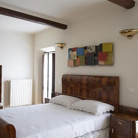 بيت ضيافة Casa Schirolli 3*