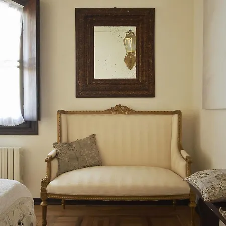 بيت ضيافة Casa Schirolli