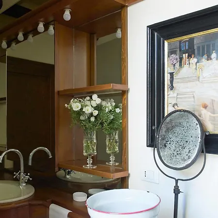 بيت ضيافة Casa Schirolli 3*